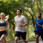 ¿Cómo elegir el fabricante adecuado de camisetas para correr personalizadas?